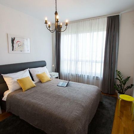 Apartment Bonbon Zagabria Esterno foto