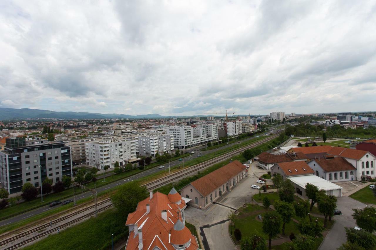 Apartment Bonbon Zagabria Esterno foto