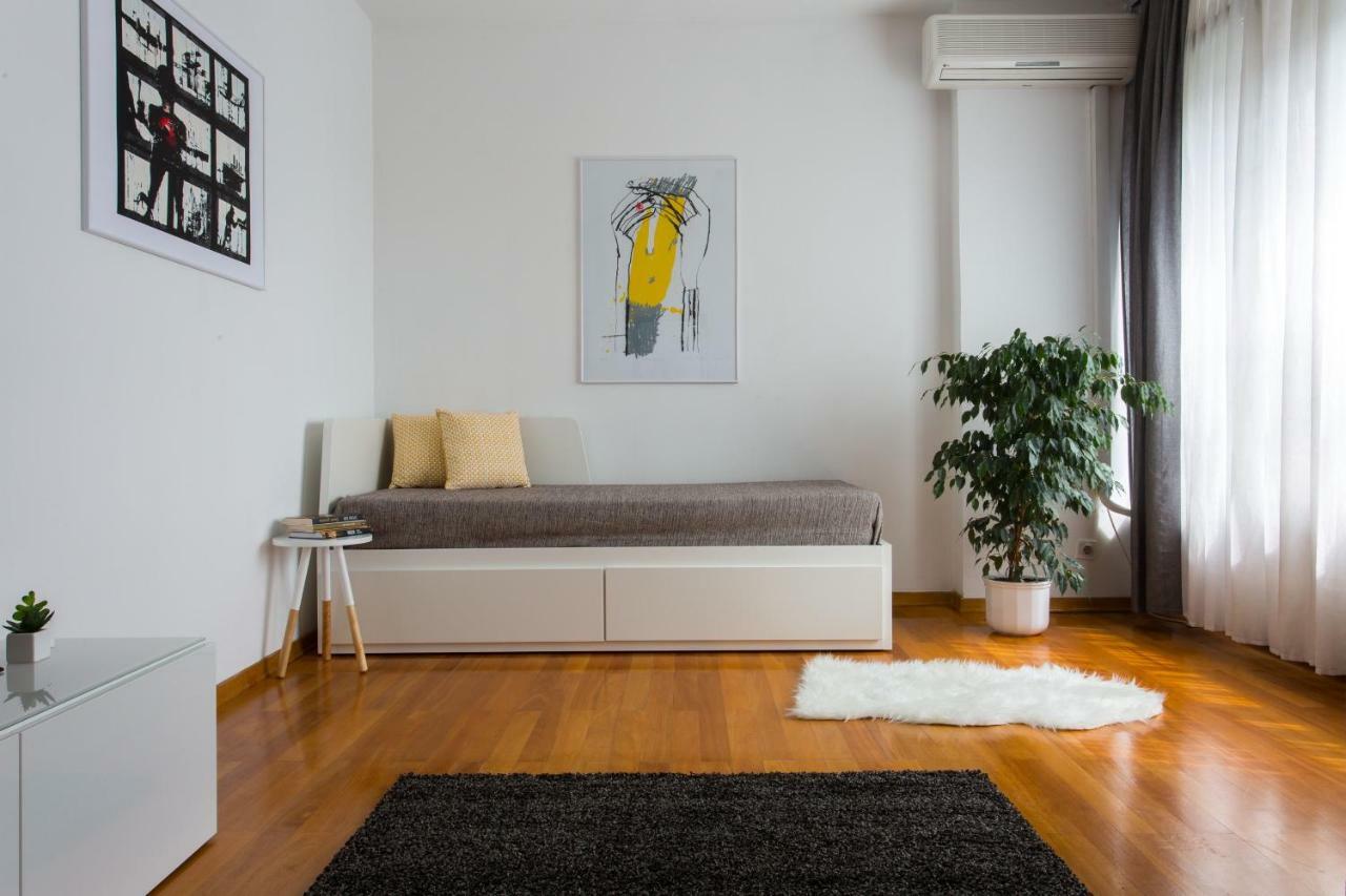 Apartment Bonbon Zagabria Esterno foto